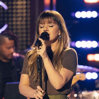 Watch Kelly Clarkson slay Metallica’s ‘Sad But True’ like you've never heard it before