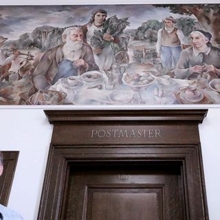 Post office murals that help tell the history of Wisconsin now have their own book