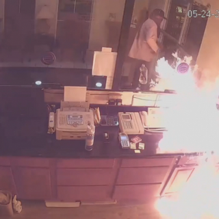 Man tried to set Fort Worth hotel clerk on fire during robbery attempt