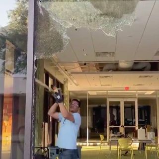 Businesses left to pick up the pieces after night of violent protests in downtown Jacksonville