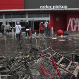 Liberal restaurant owner endorses vandalism to his own business by rioters