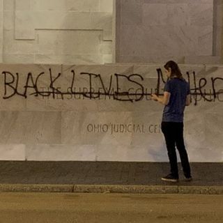 Protests again turn violent outside Ohio Statehouse