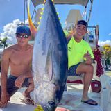 Fishermen in Hawaii catch 220 pounds of tuna, donate it to health care workers