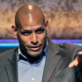 John Amaechi speaks on what’s keeping NBA players in the closet - Sportsnet.ca