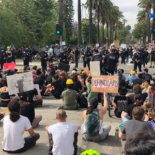 Black Lives Matter Employed Non-Violent Resistance At The Mayor's House. LAPD Backed Off