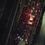 New York protesters are trapped on the Manhattan Bridge with police waiting on both ends