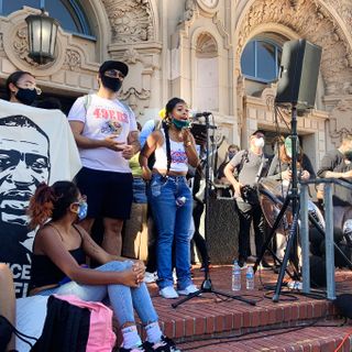 17-year-old Mission District teen leads protest of thousands in San Francisco