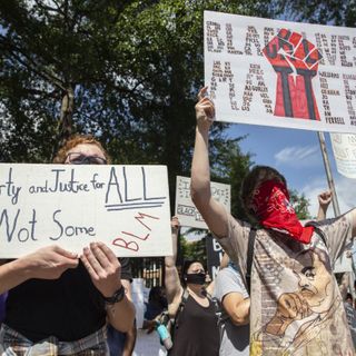 ‘If Mississippi is ready for change, then everybody is’: Historic crowd of thousands packs streets of Jackson to protest racial inequities