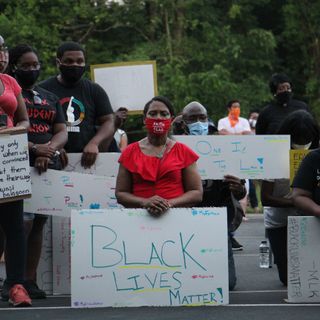 Philly sanitation workers demand PPE and hazard pay; vigil for justice held in Trevose