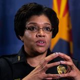 Phoenix police will stop using strangleholds on people, chief says