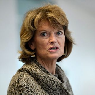 Trump attacks Murkowski after senator calls Mattis rebuke of president ‘necessary and overdue’