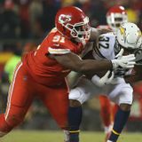 Chiefs' Derrick Nnadi picks up adoption fee for 91 dogs at shelter