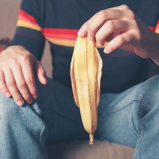 Doctors beg men not to masturbate with banana peels