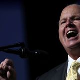 Rush Limbaugh Announces Advanced Lung Cancer Diagnosis