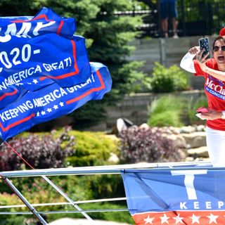 Hundreds join Michigan boat parade to celebrate Trump's 74th birthday