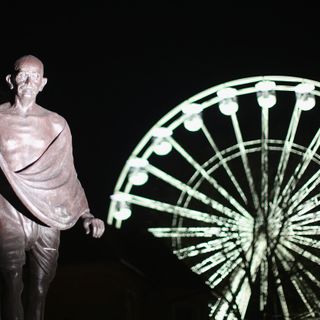 Protesters demand removal of Mahatma Gandhi statue in England