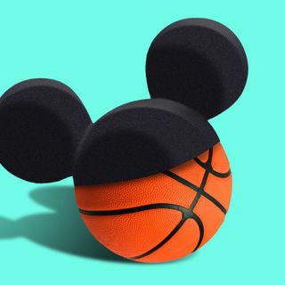 Smart rings and salons: The NBA details life inside its Disney World "bubble"