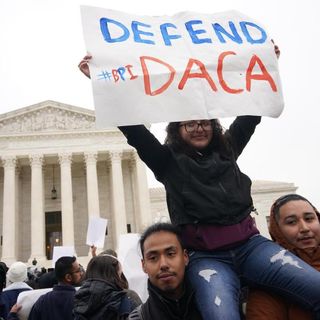 Supreme Court blocks Trump from ending DACA