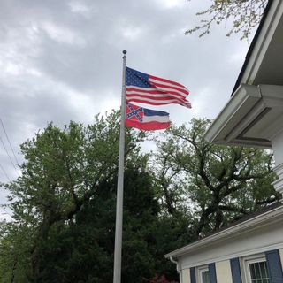 Does your city fly the state flag? Here’s which Coast cities do and which ones don’t