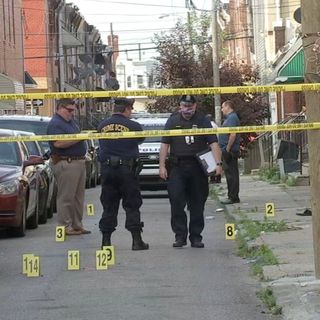 Man dies, girlfriend hospitalized after being shot while sitting on South Philadelphia porch