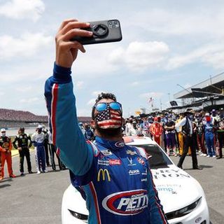 The pull rope in Bubba Wallace's garage really did look like a noose