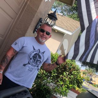 Homeowners association tells Florida man to take down ‘Blue Lives Matter’ flag