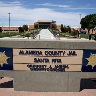 Alameda County mismanaged jail projects, potentially costing millions, grand jury finds