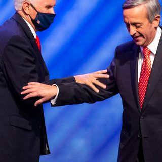 Mike Pence in Dallas as Gov. Abbott says COVID-19 has taken ‘very dangerous turn in Texas'