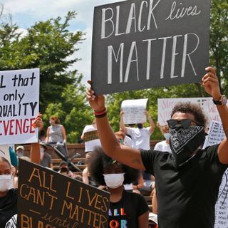 Sources: NBA, union plan to paint 'Black Lives Matter' on courts in Orlando