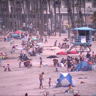 Big Crowds Flock to SoCal's Only Open Shorelines in San Diego County