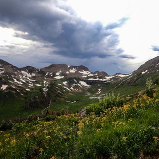 Coronavirus has led to record crowds on Colorado’s public lands and plenty of “knucklehead” situations