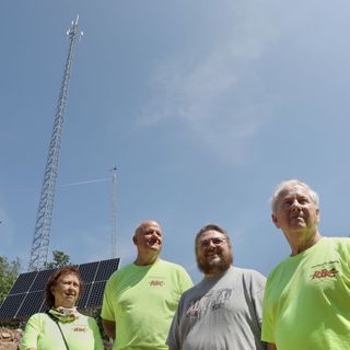 Internet speeds were awful, so these rural Pennsylvanians put up their own wireless tower