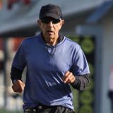 Frank Meza, maratonista de 70 años acusado de hacer trampa, es encontrado muerto en río de Los Ángeles