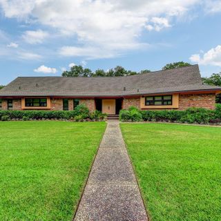 Neil Armstrong's former El Lago home lists at $375K, offers chance to own piece of NASA history