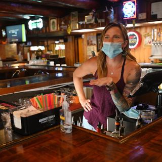 Owners of Anchorage bars say they were unfairly singled out for having customers carrying coronavirus