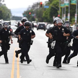 They Got The Memos, But LA Cops Still Aren't Wearing Masks