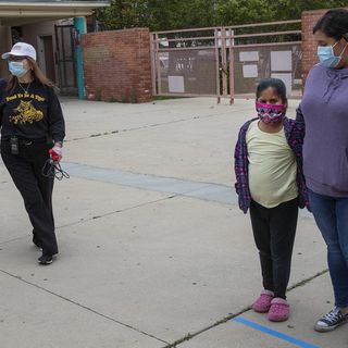 L.A. teachers union says schools should not reopen next month, citing coronavirus spike